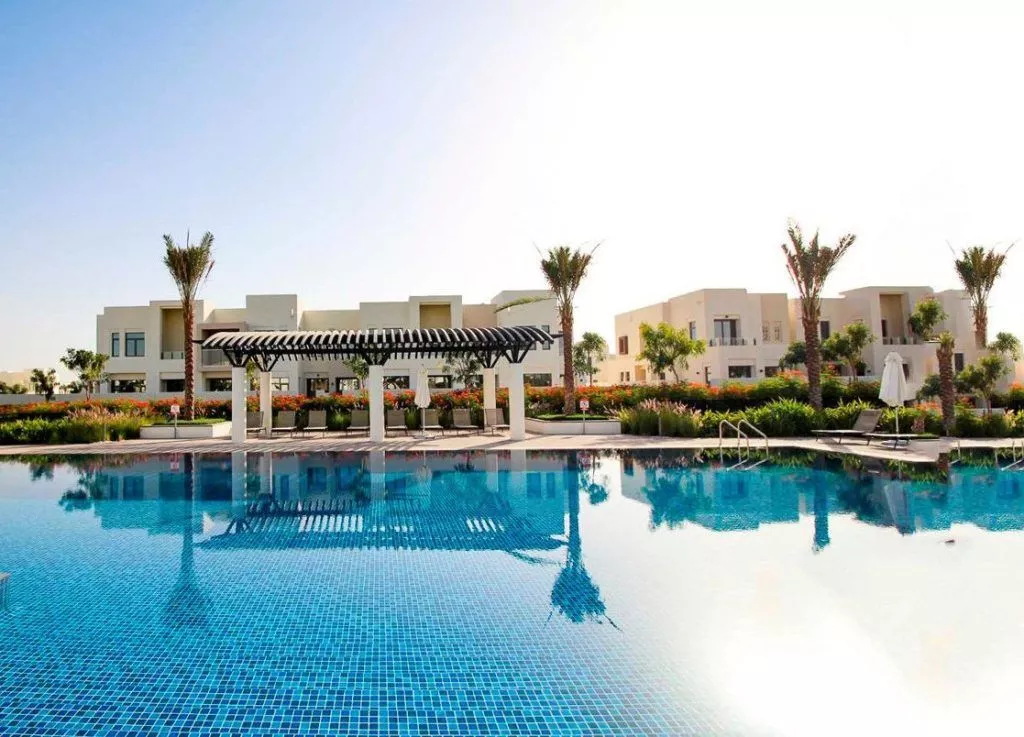 Future Developments and Growth Potential in Reem Community